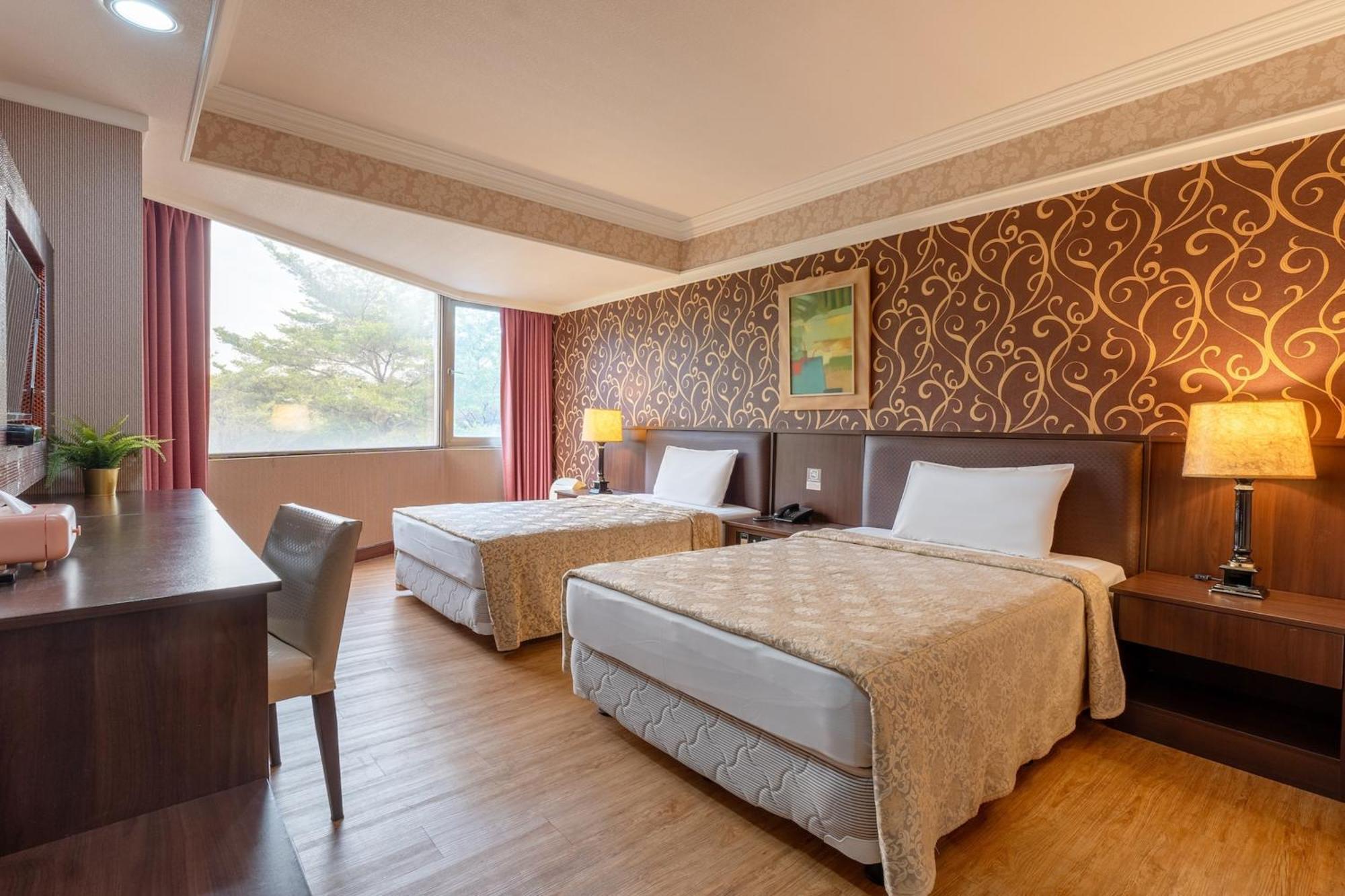 Hamilton Hotel Taichung Luaran gambar